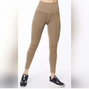 🇺🇸 Good American Ribbed Beige Leggings